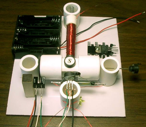 Motor, assembled from the Kit #8 (transistor shown with an optional heat sink)